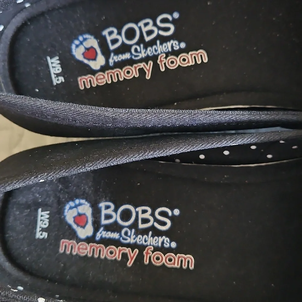 BOB'S By Skechers Black Canvas Espadrille Slip-on‎ Size 9.5